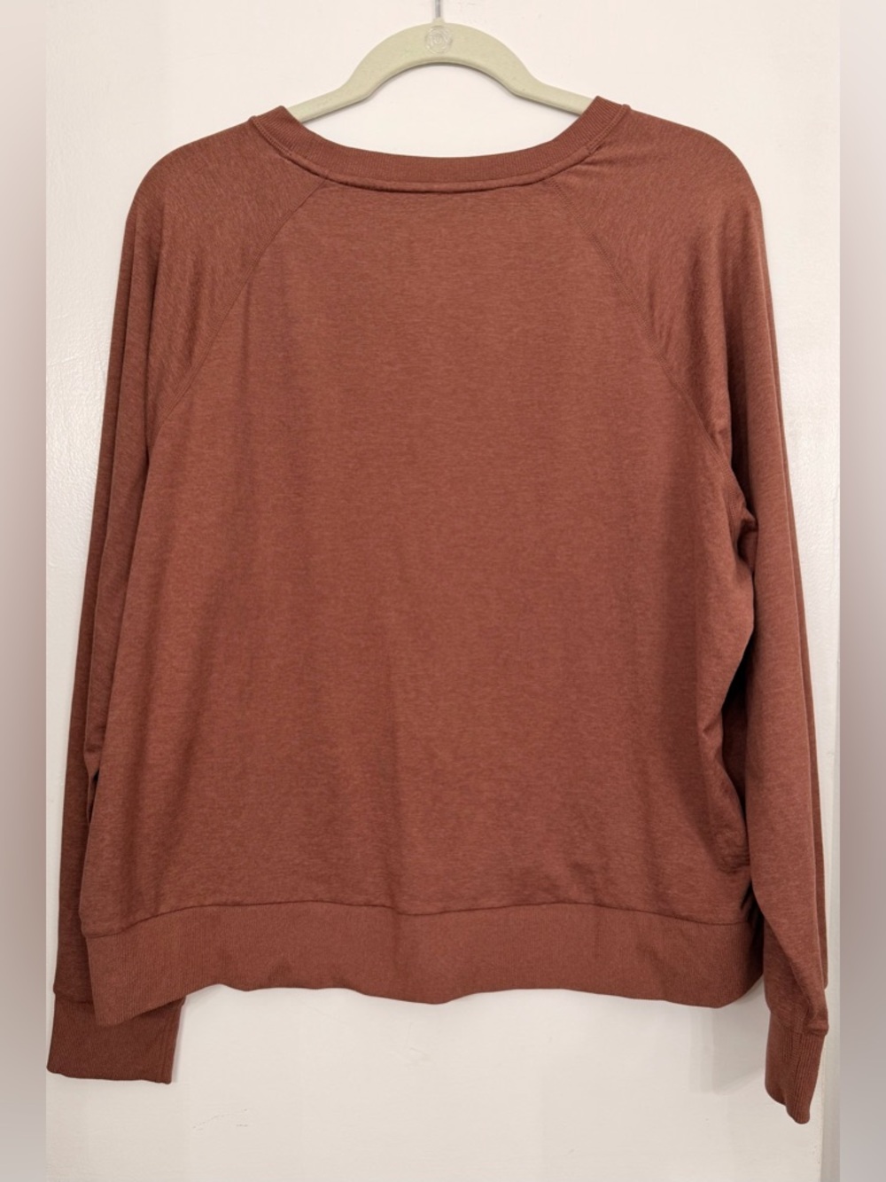 Vuori Halo Crewneck Pullover Long Sleeve Rust Brown Size XL/XXL - Picture 3 of 6